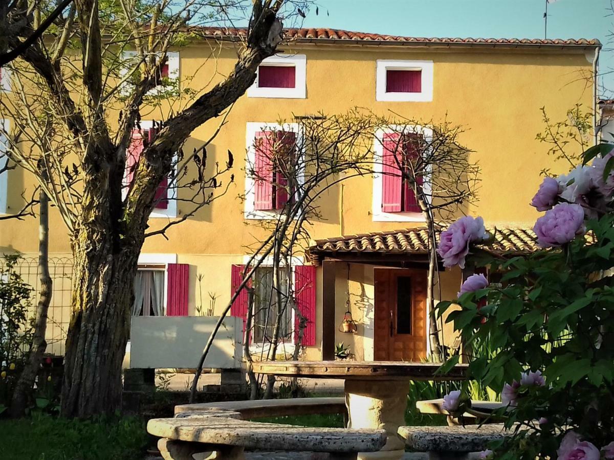 La Maison Du Soleil Saint-Gauderic Bagian luar foto